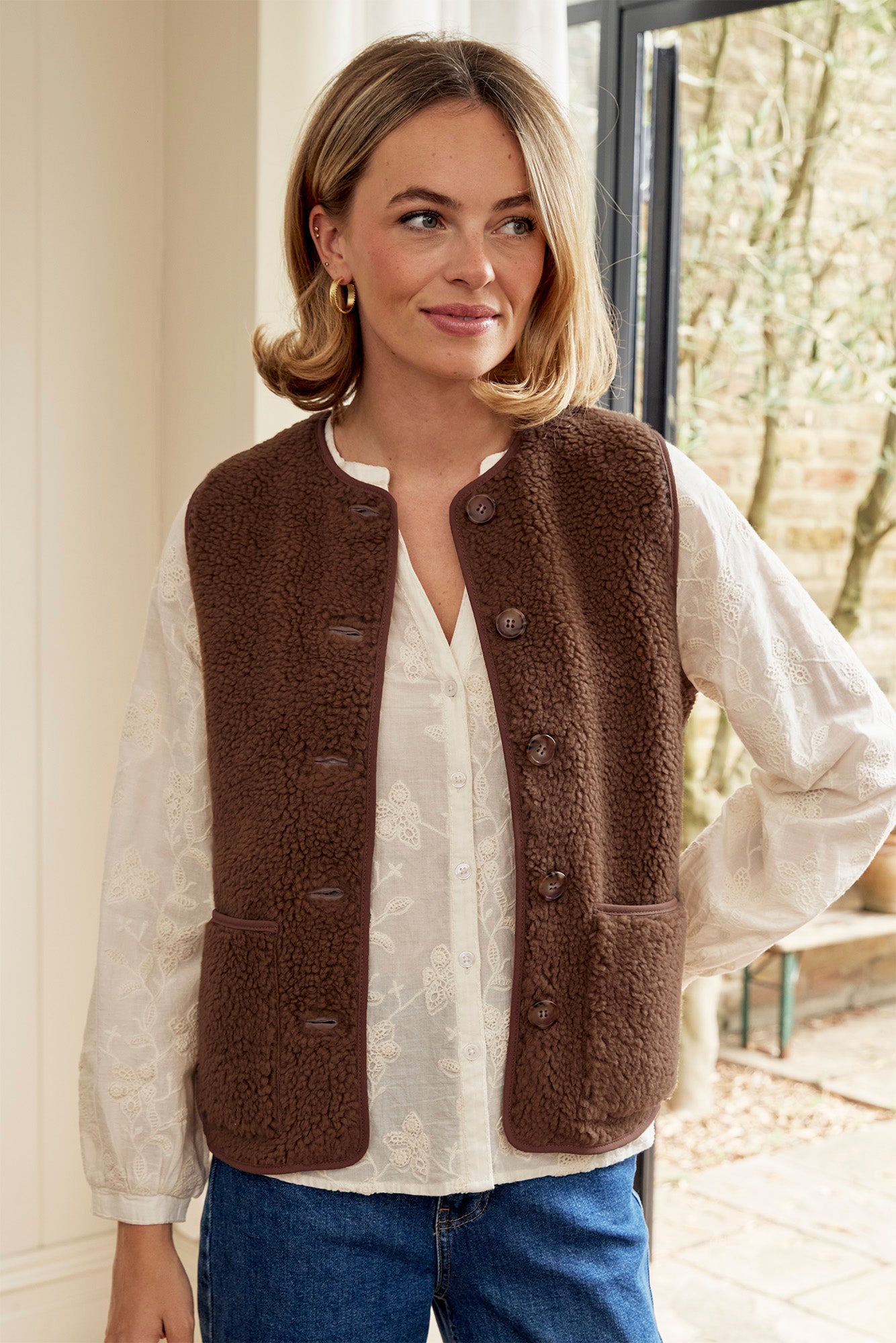 Borg Wool Blend Gilet | Chocolate