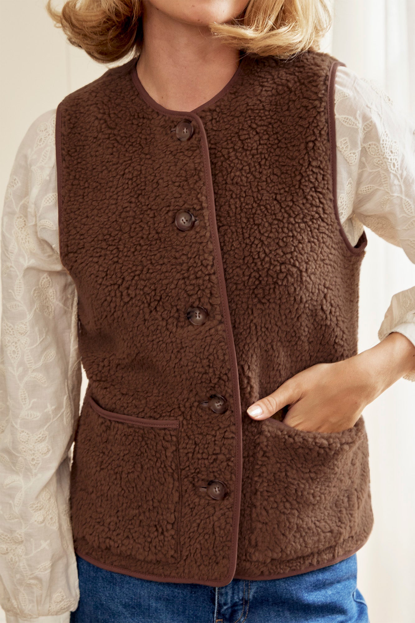 Borg Wool Blend Gilet | Chocolate - Image 2